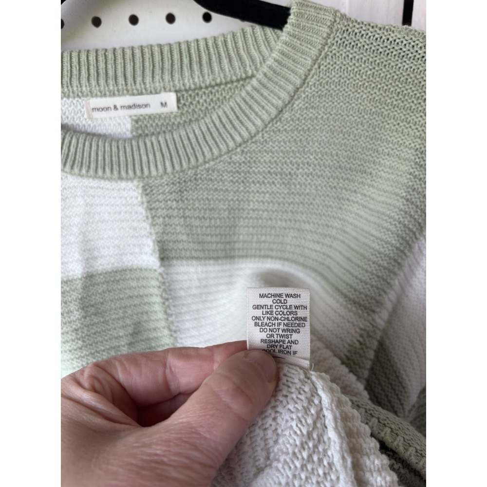 Moon And Madison Checkered Colorblock Cropped Sweater Women's M Cotton Acrylic - Picture 5 of 6